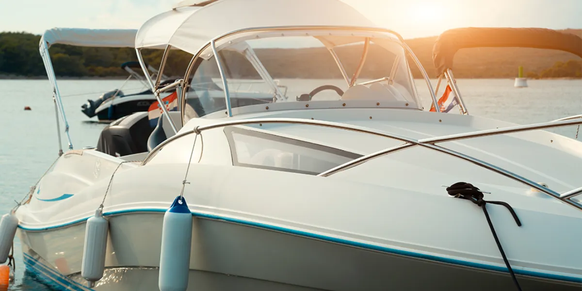 SELECTING THE CORRECT MARINE LUBRICANT: KEY CONSIDERATIONS