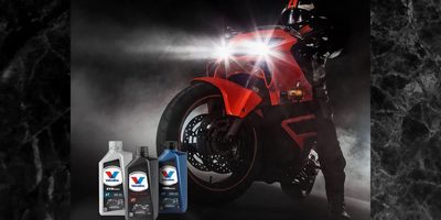 DECODING MOTORCYCLE OIL RATINGS AND SPECIFICATIONS