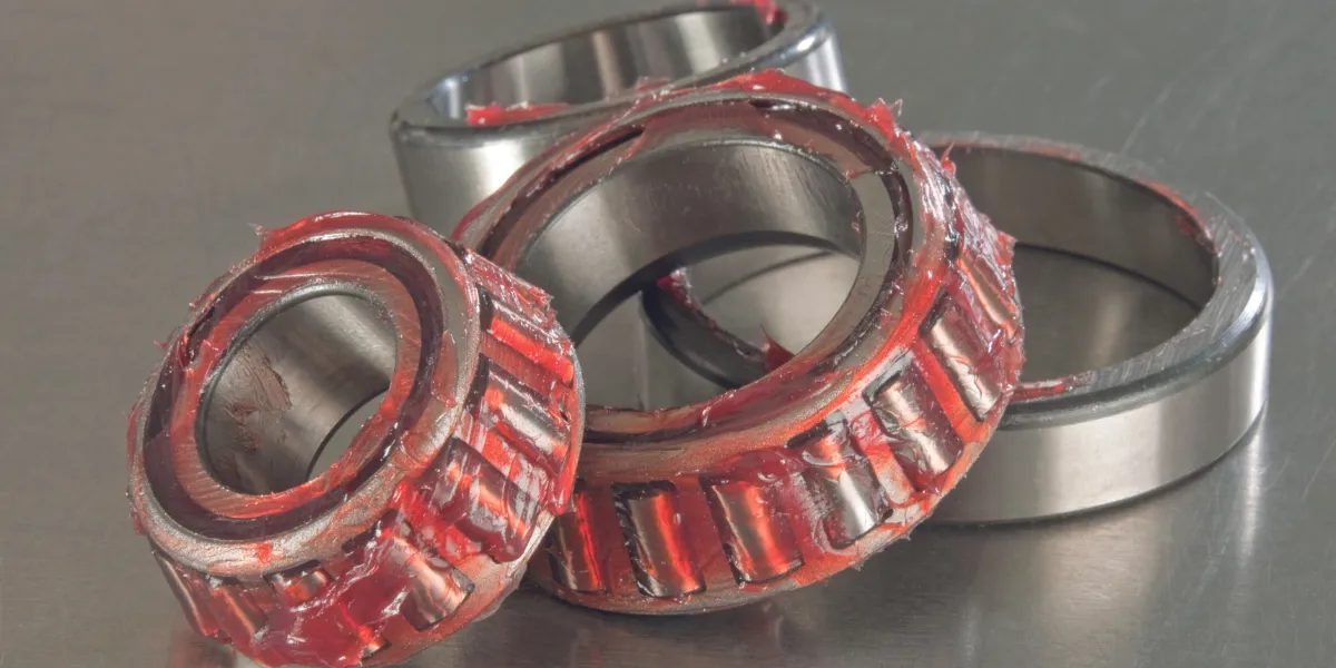 GREASE COMPATIBILITY: THE COMPLETE GUIDE
